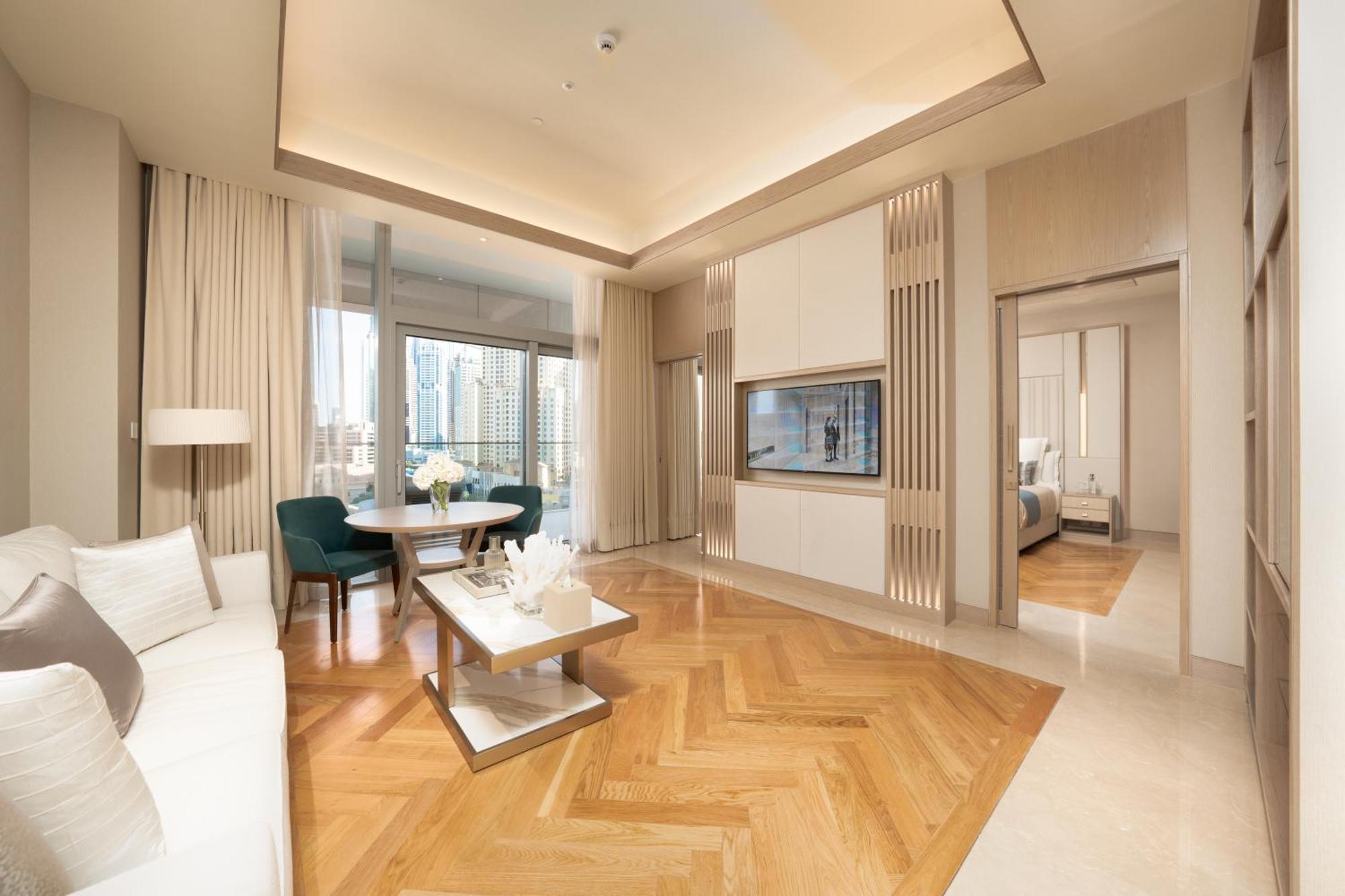 Five Luxe فندق