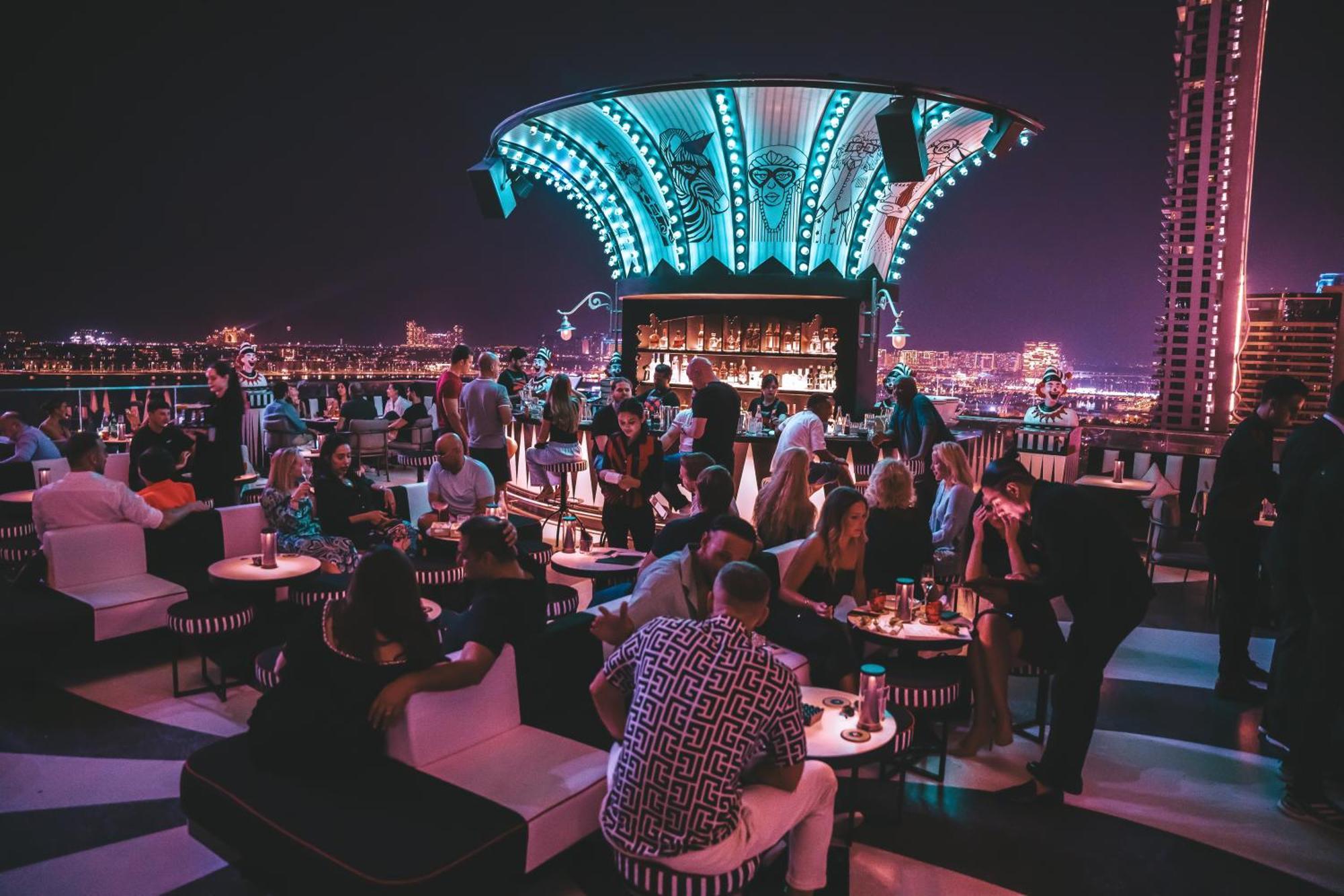 Five Luxe Hotel Dubai