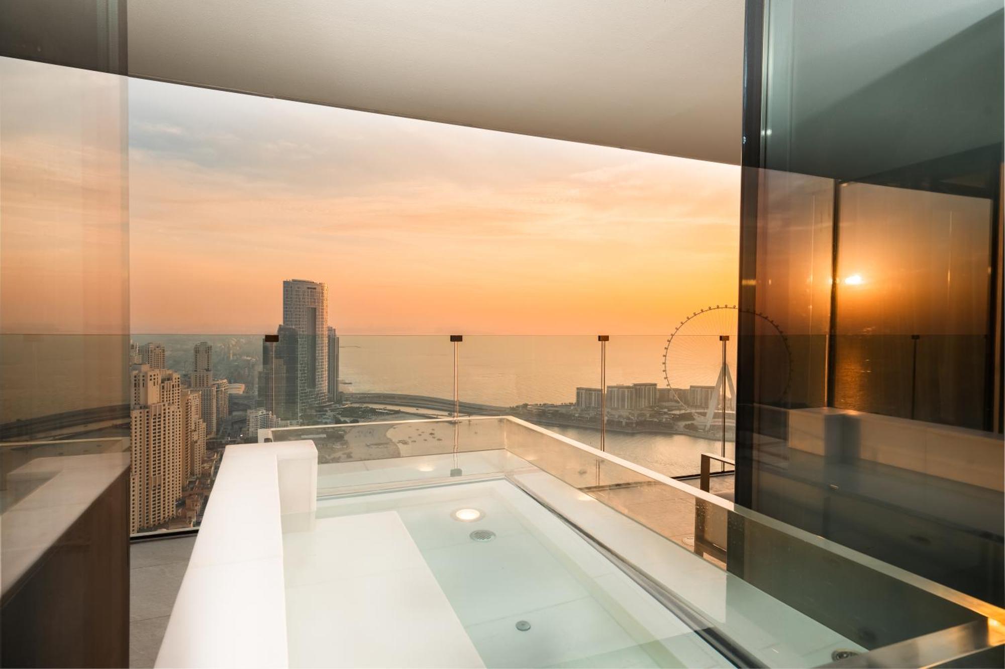 Готель Five Luxe 5*