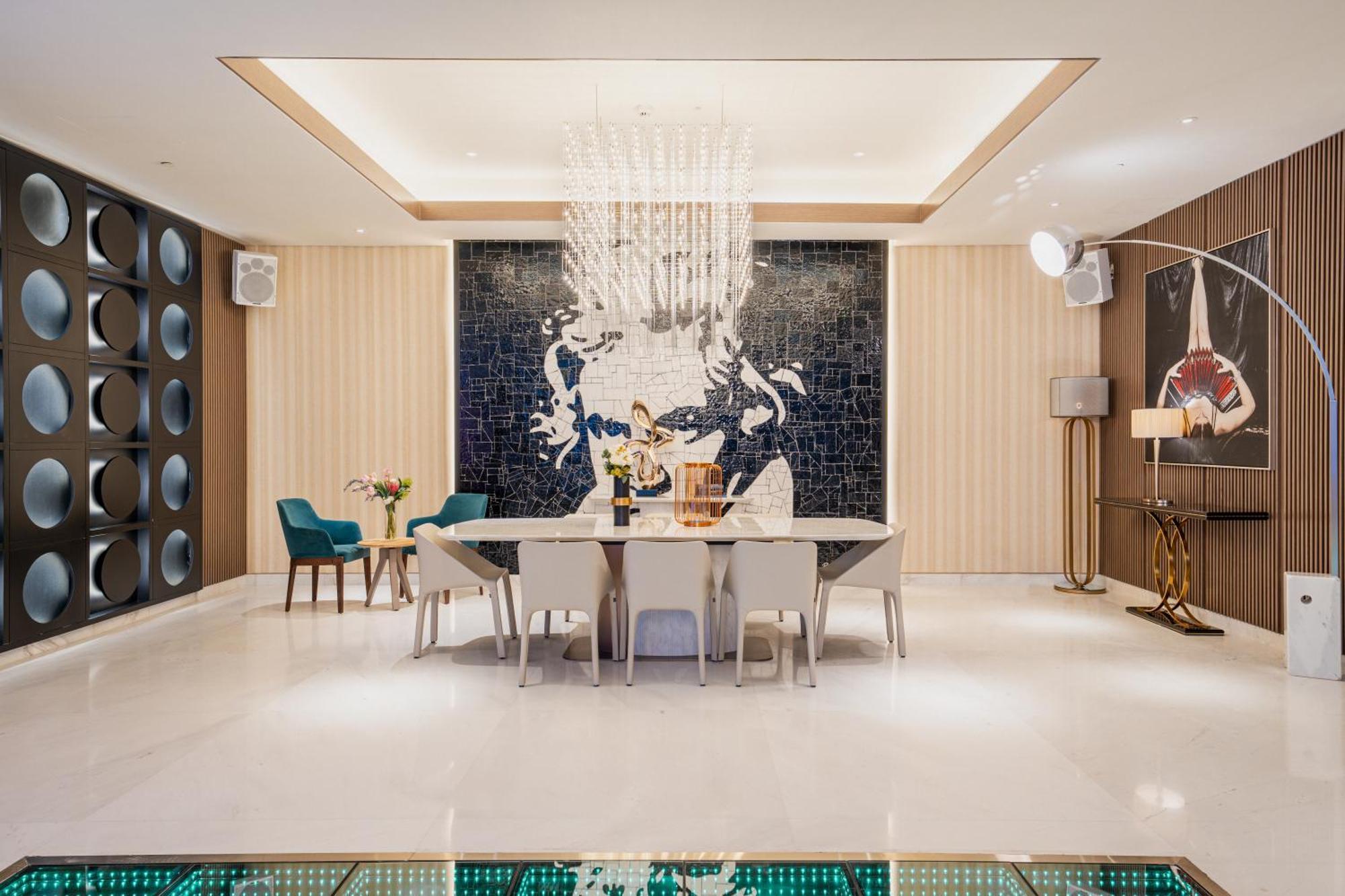 Five Luxe 5* Dubai