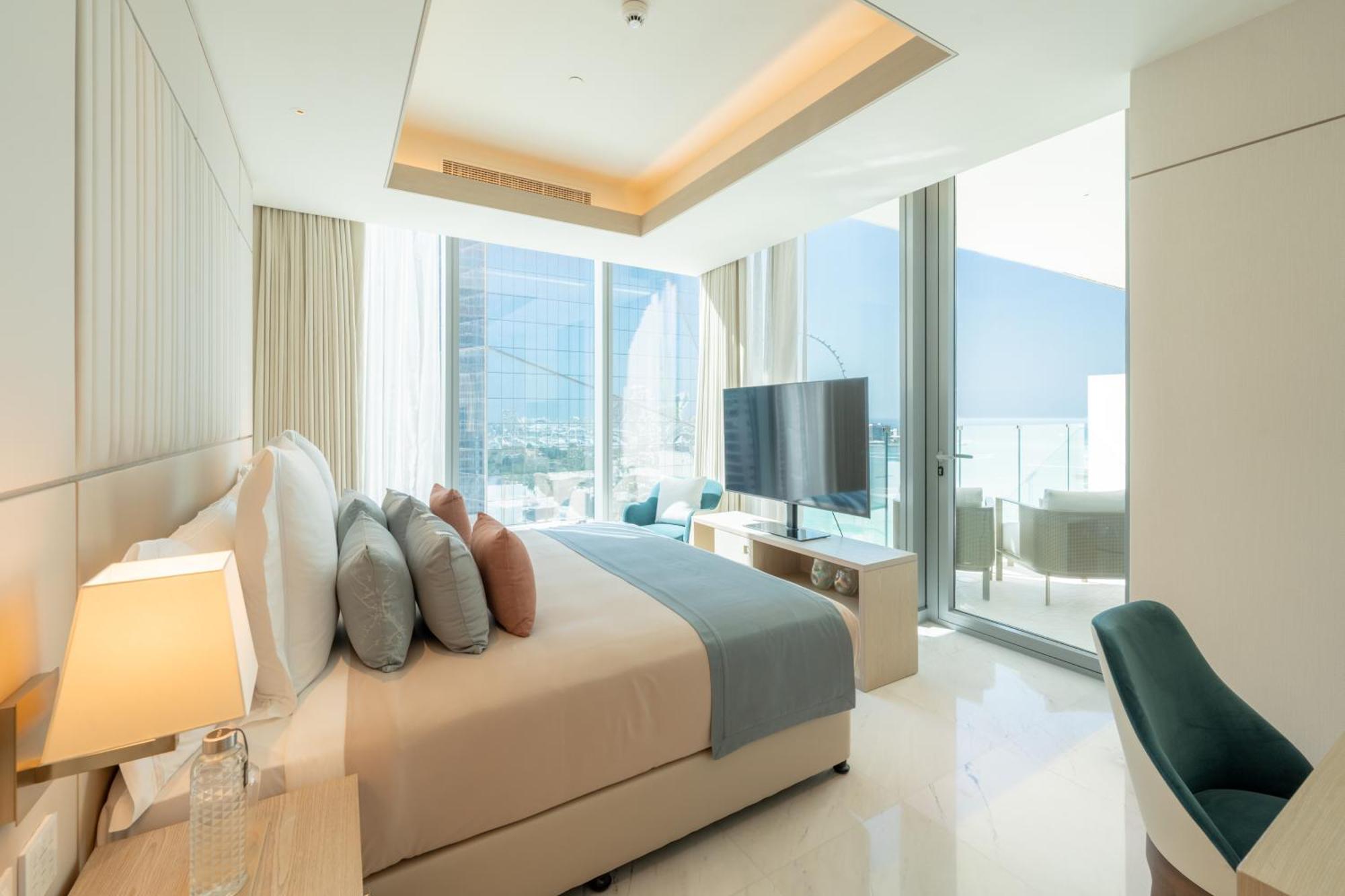 Five Luxe 5* Dubai