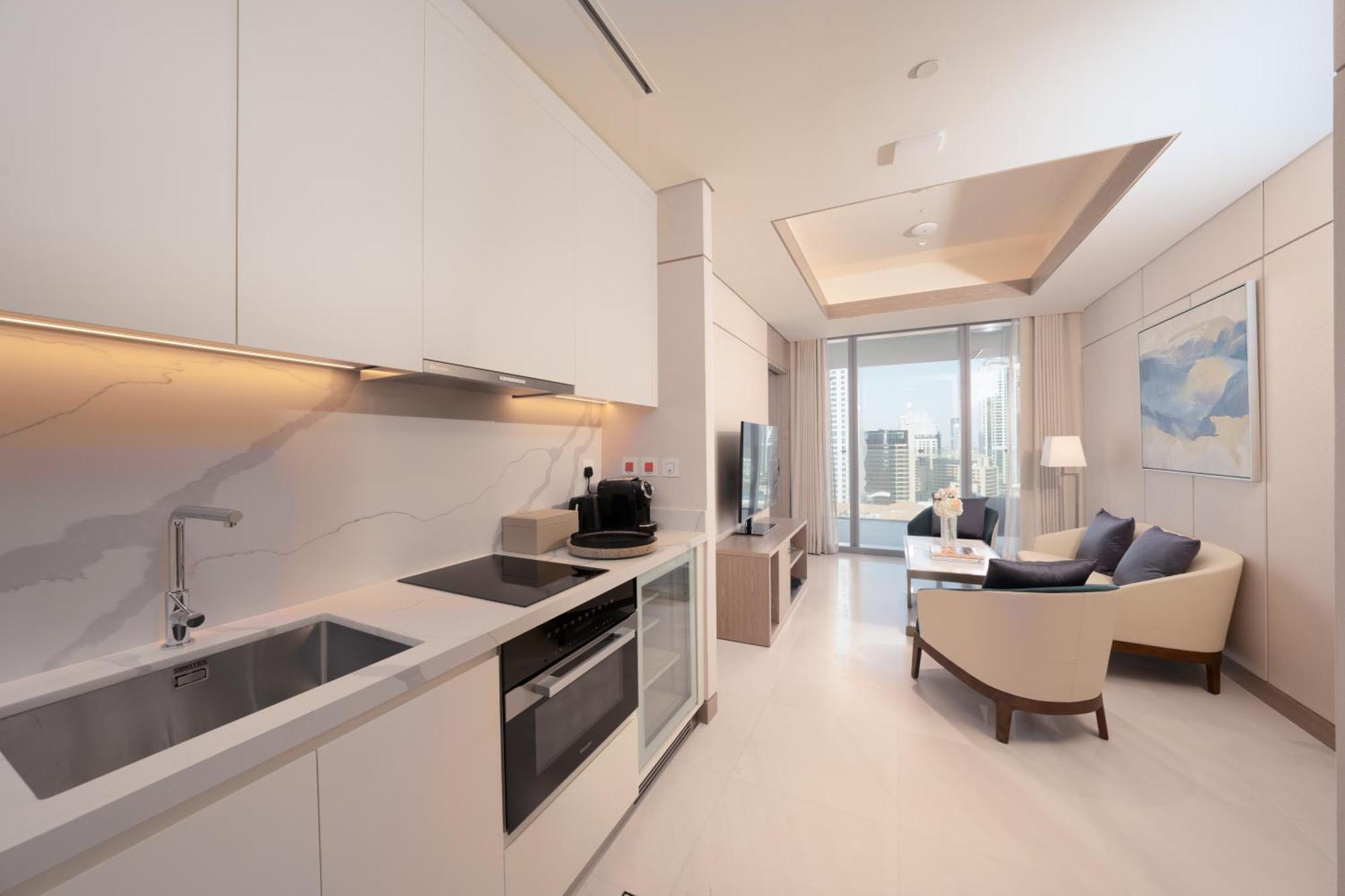 Five Luxe होटल 5*